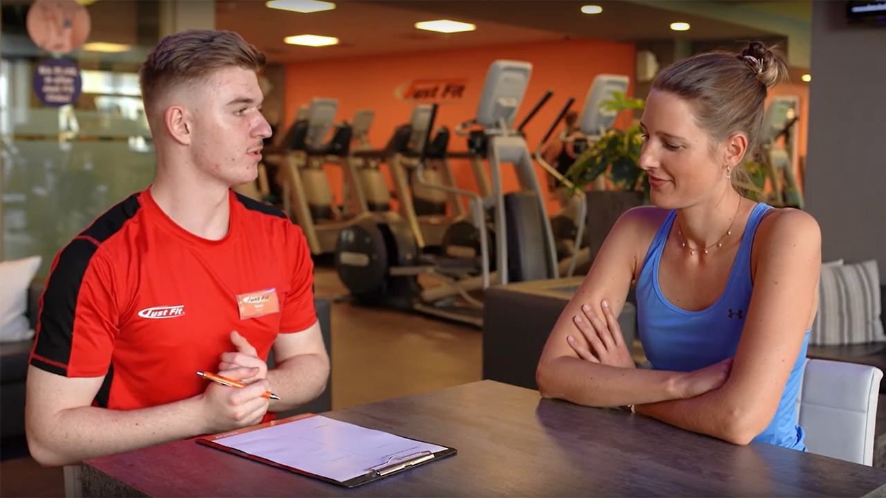 Sport Und Fitnesskaufmann frau IHK Ausbildung sport-und-fitnesskaufmann-frau-ihk-ausbildung