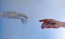 Webinar: „Wie verändert Artificial General Intelligence unsere Arbeit?“