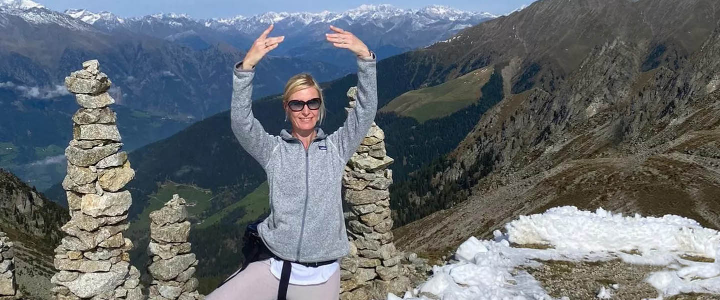 IST-Absolventin Ragnhild Post-Knedlich ist mit Yoga glücklich.