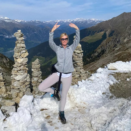 IST-Absolventin Ragnhild Post-Knedlich ist mit Yoga glücklich.